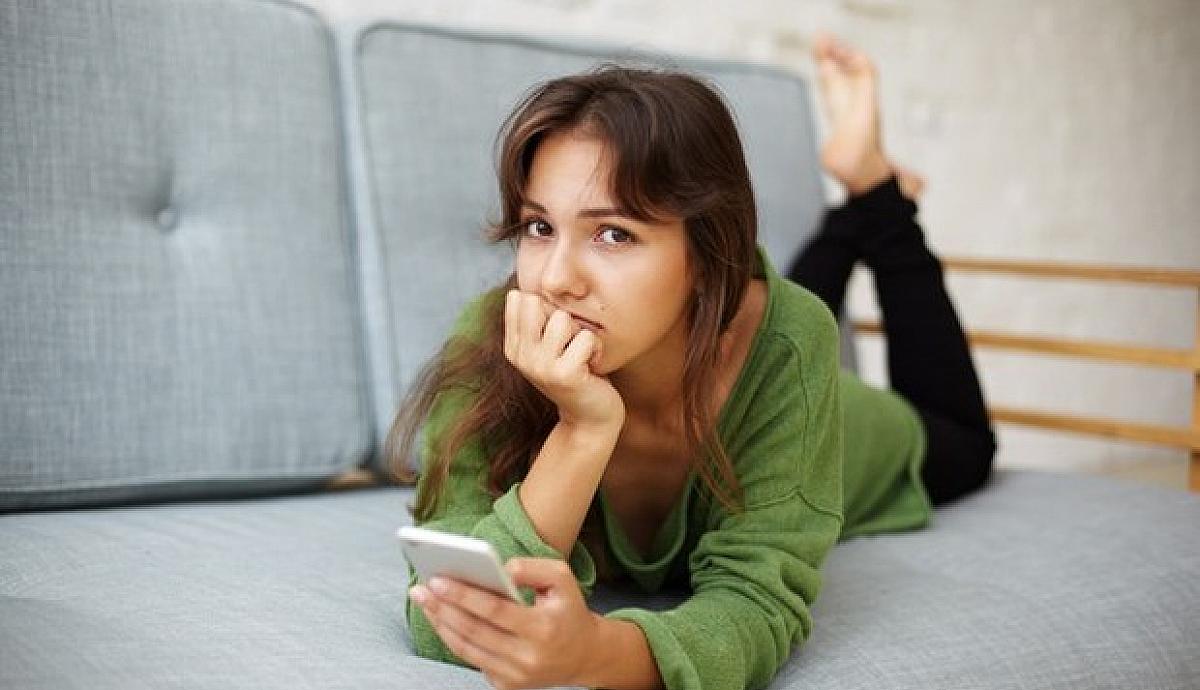 Kedekatan Virtual Bikin Baper? Waspada Hubungan yang Gak Nyata