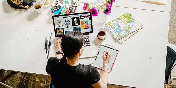 Perbedaan antara desain dan ilustrasi