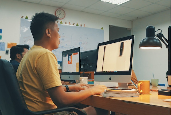 Tips Jitu untuk Kamu yang Tertarik Belajar Desain Grafis