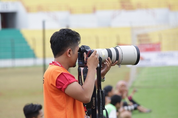 TIPS MENGAMBIL FOTOGRAFI OLAHRAGA