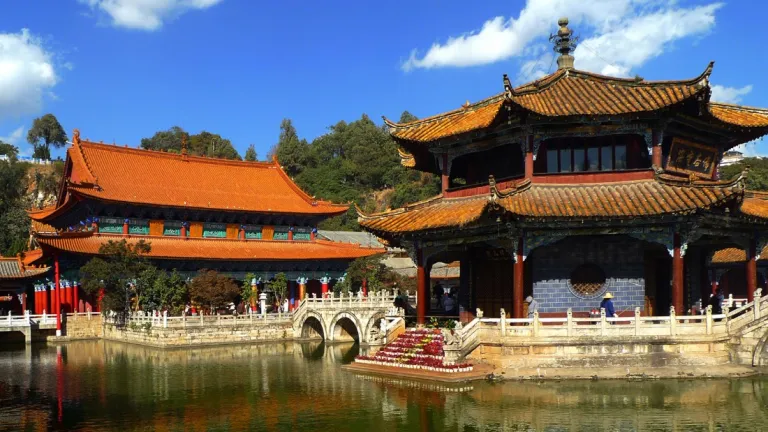 Gaya Arsitektur Oriental Design dari Negeri Tirai Bambu