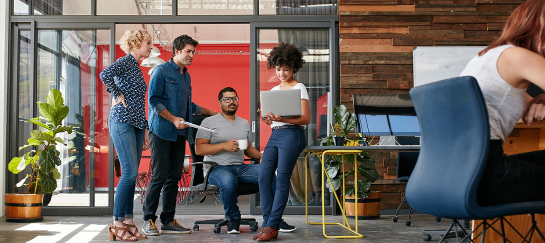 Haruskah desainer tetap melakukan pitching secara kreatif?