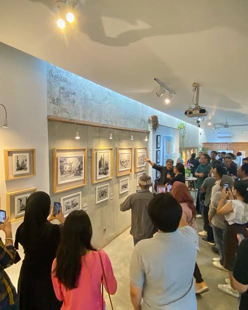 PAMERAN KARYA SENI/DESAIN