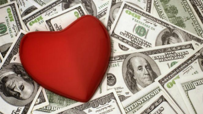 Materialisme dalam Hubungan: Kebutuhan atau Gengsi?