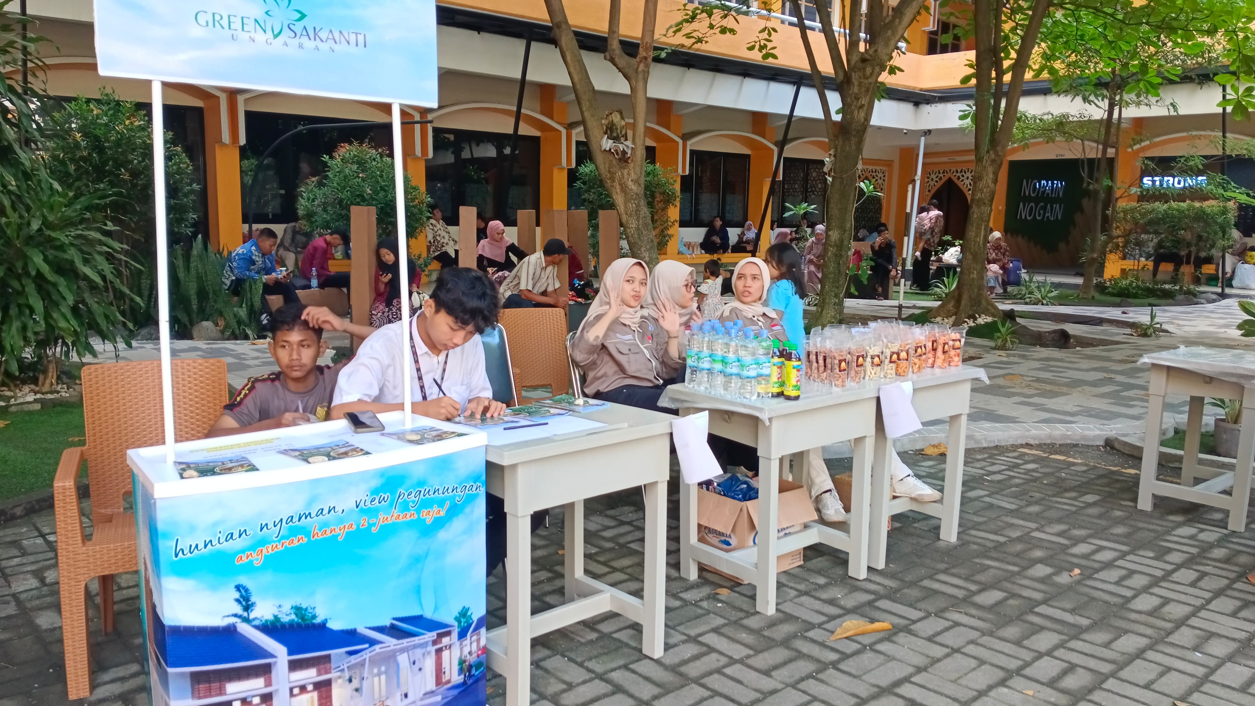 Universitas STEKOM Sukses Gelar Young Entrepreneur Award & Competition Seri ke-8