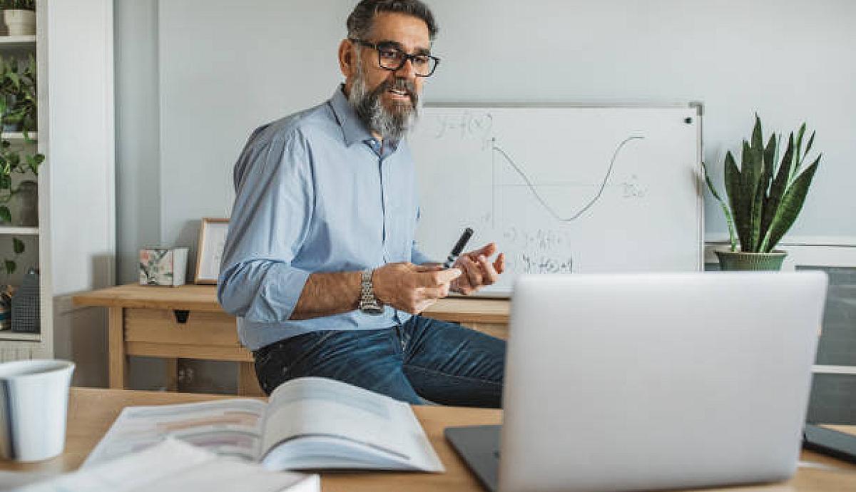 Jadi Teacherpreneur Harus Kreatif