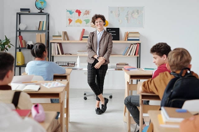 Mengapa Dibutuhkan Teacherpreneur Di Sekolah?