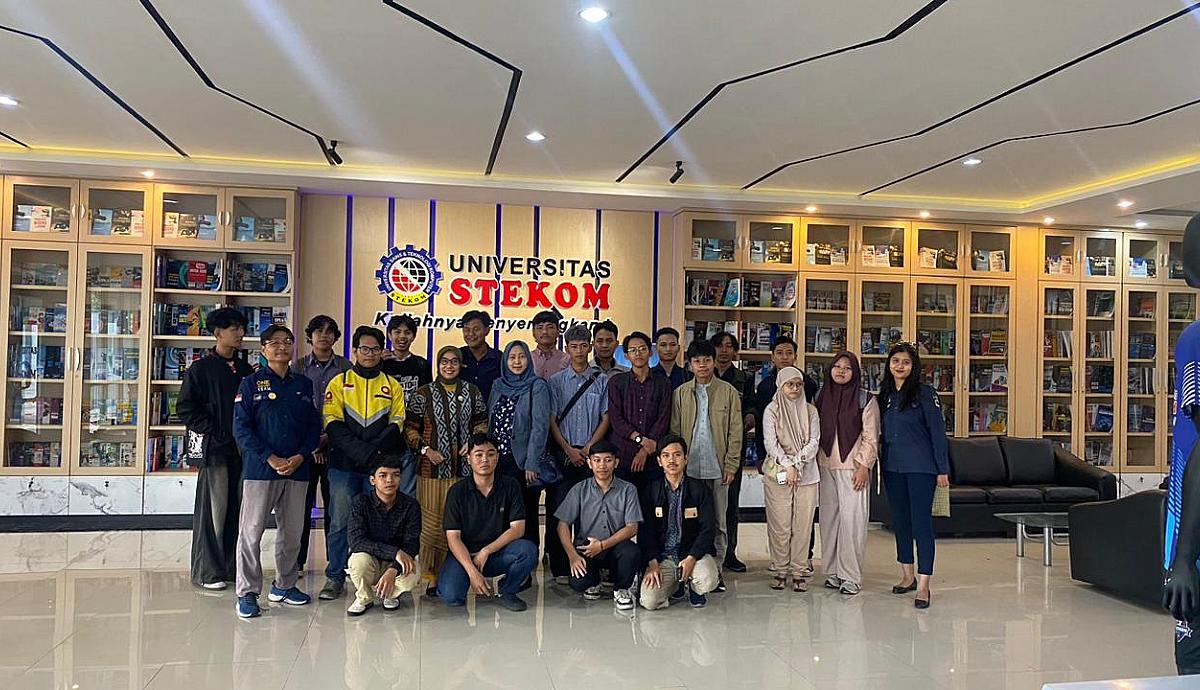Universitas STEKOM Selenggarakan Kuliah Umum Perbankan Bersama Bank Mandiri