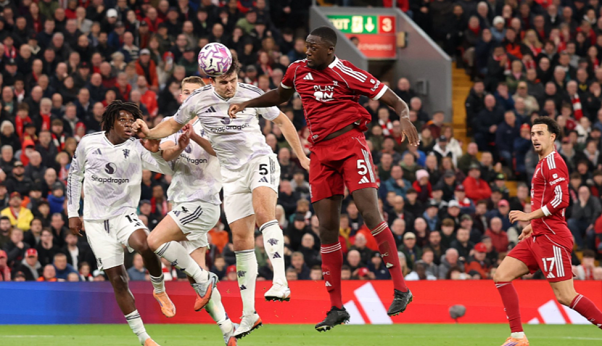 Manchester United Taklukkan Liverpool di Anfield, Akhiri Kutukan Panjang