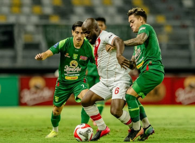 Persebaya vs Persis Solo Berakhir 2-1, Bajul Ijo Comeback