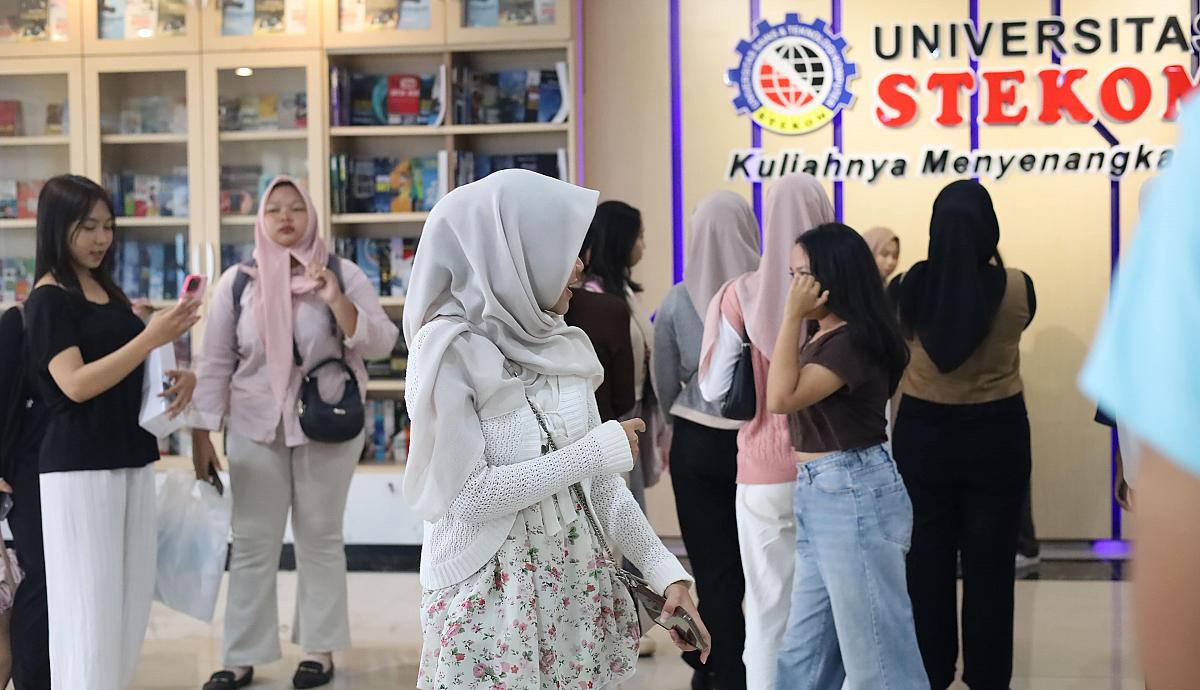 Beasiswa Kuliah Universitas STEKOM untuk SMKN 1 Wonoasri