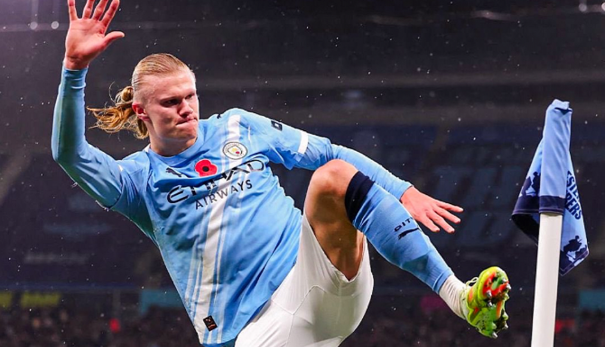 Manchester City Hajar Liverpool 3-0 di Etihad