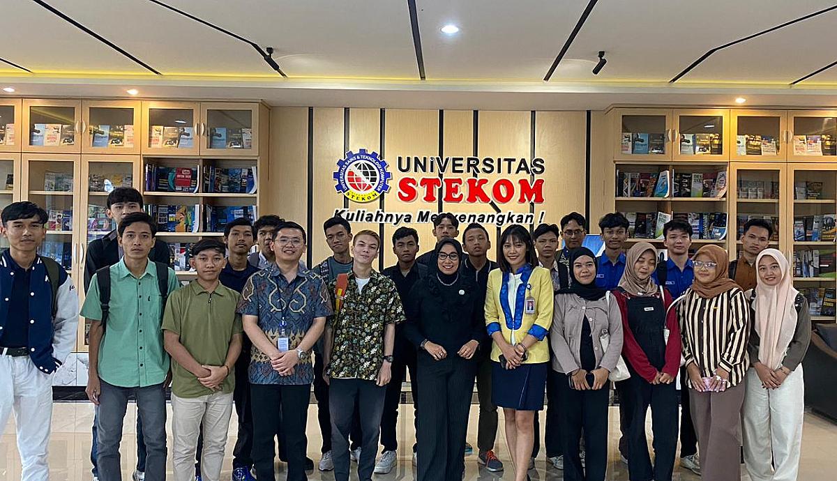 Universitas STEKOM Selenggarakan Kuliah Umum Perbankan Series #41 Bersama BCA KCP Pedurungan