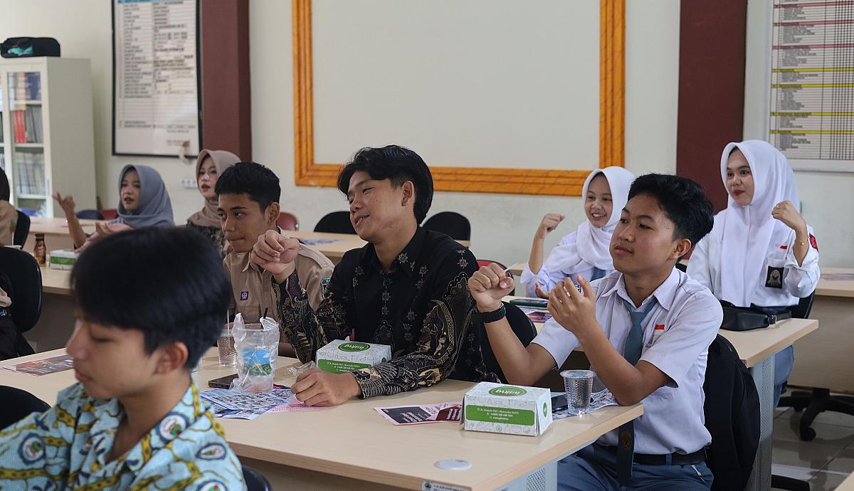Beasiswa Kuliah Universitas STEKOM untuk SMK N 1 PANDANARUM Kabupaten Banjarnegara