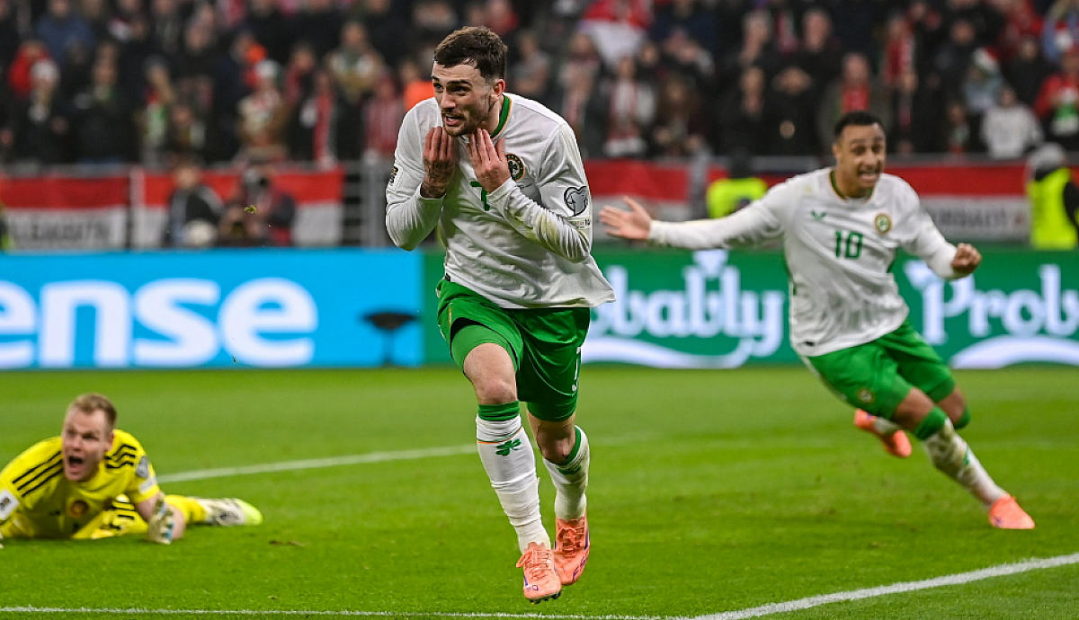 Hungaria vs Irlandia, Hattrick Menit Akhir Troy Parrott Antar Irlandia ke Play-off Piala Dunia