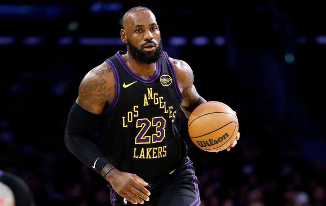 LeBron James Comeback dan Bermain di Musim ke Dua Puluh Tiga