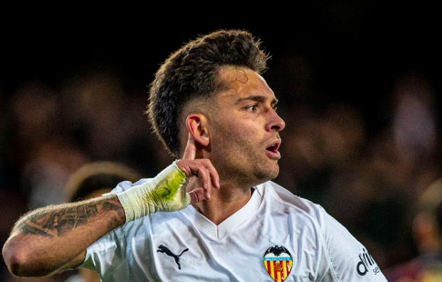 Valencia Menang Tipis atas Levante Lewat Gol Akrobatik Hugo Duro