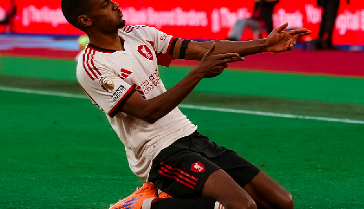 West Ham vs Liverpool Berakhir 0-2, Isak dan Gakpo Antar The Reds Raih Kemenangan Penting
