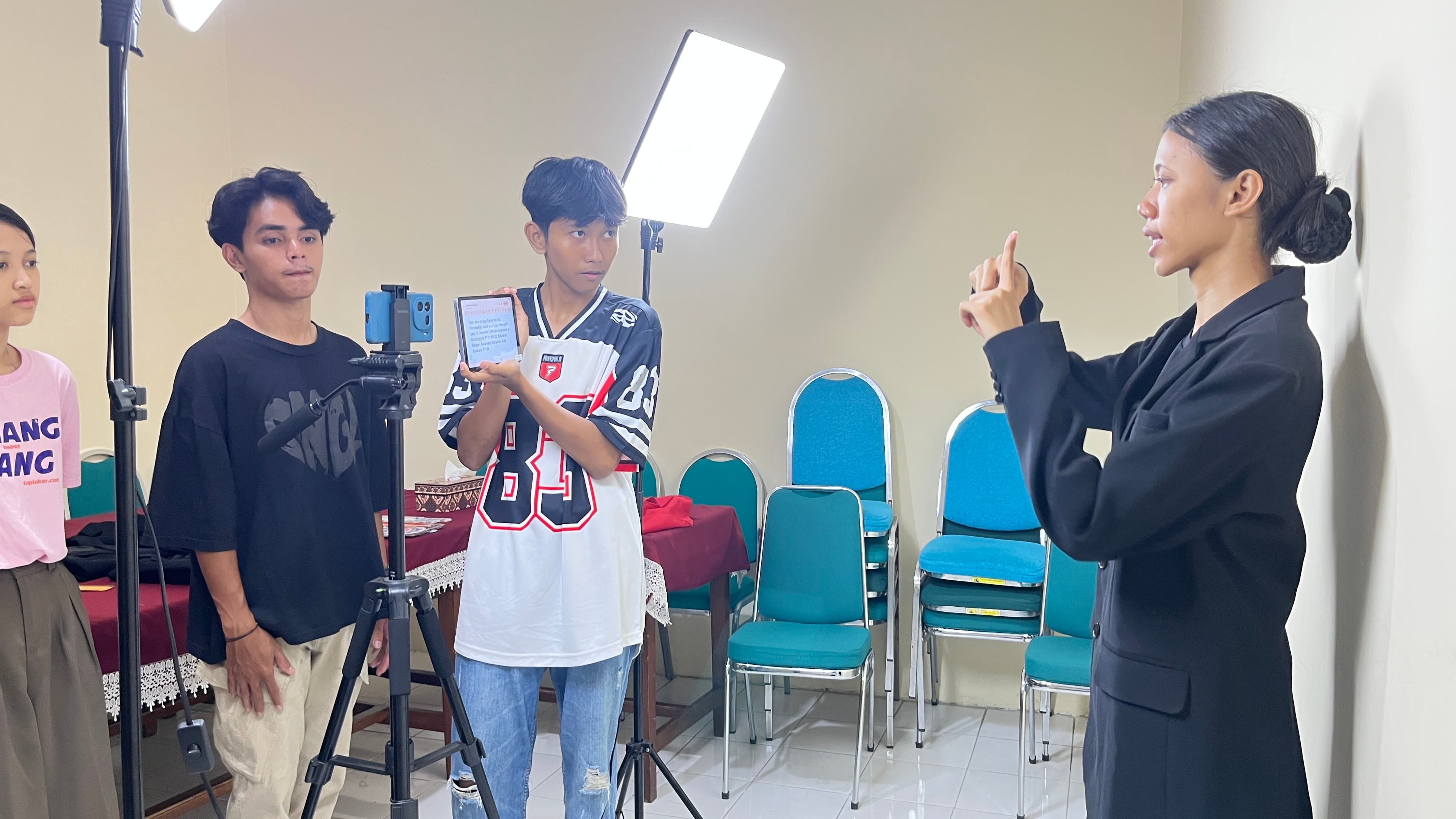 Inovasi Karier Disabilitas, Pelatihan Pembuatan Video CV Digital oleh Universitas STEKOM Di SLB Negeri Surakarta