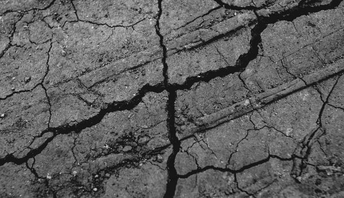 Gempa Magnitudo 5,5 Guncang Jawa Timur