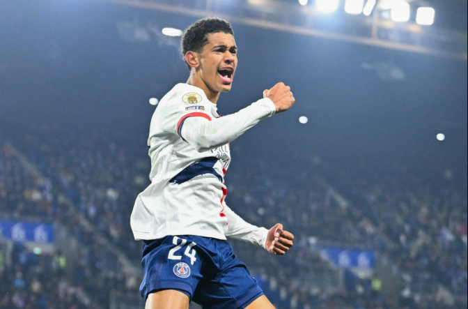 PSG Rebut Kemenangan Dramatis 2-1 Atas Strasbourg di Ligue 1