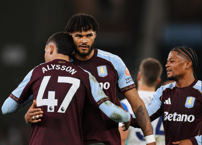 Aston Villa Tumbangkan Brighton 1-0 Berkat Gol Bunuh Diri di Menit Akhir