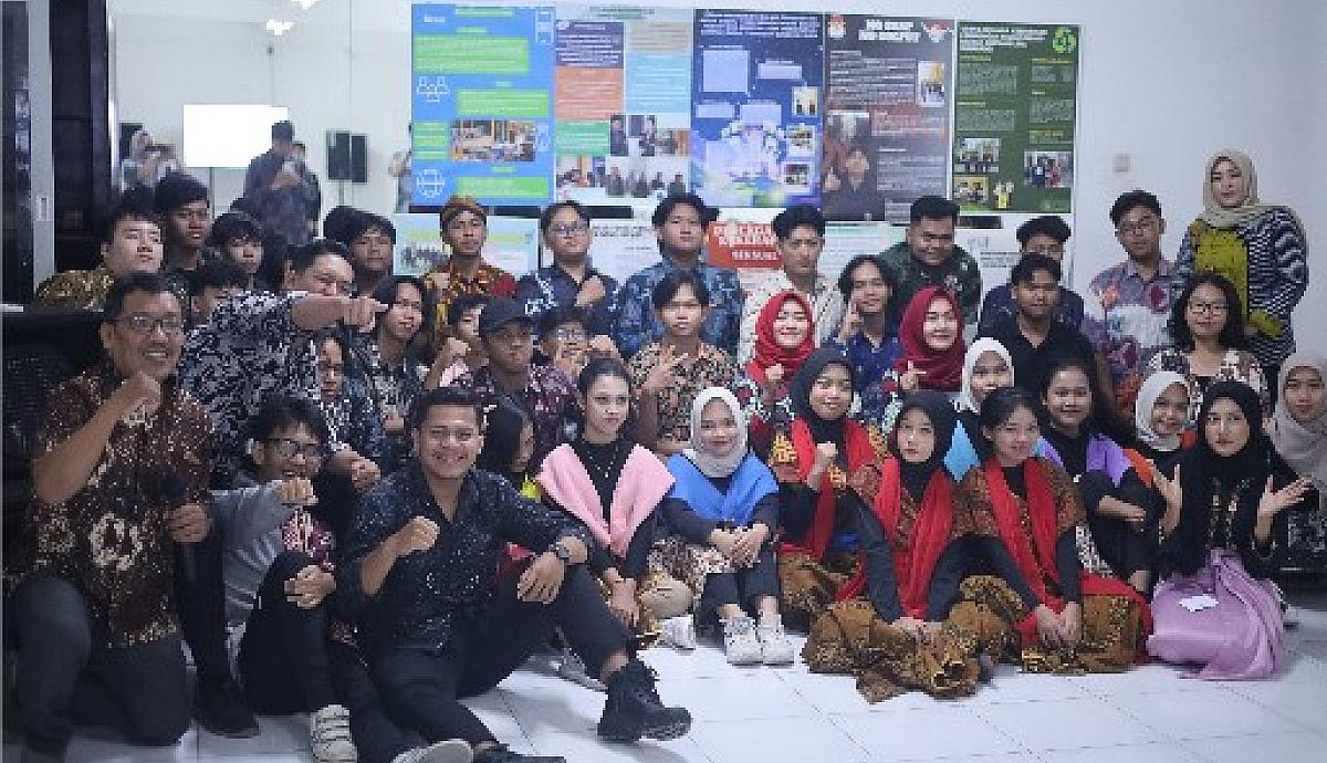 Showcase Pelaksanaan Model Pembelajaran MKWK Berbasis Proyek Universitas STEKOM