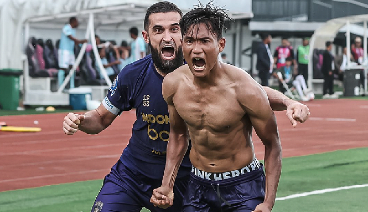 Persita Tangerang Comeback Dramatis, Tumbangkan PSBS Biak 2-1 di Indomilk Arena