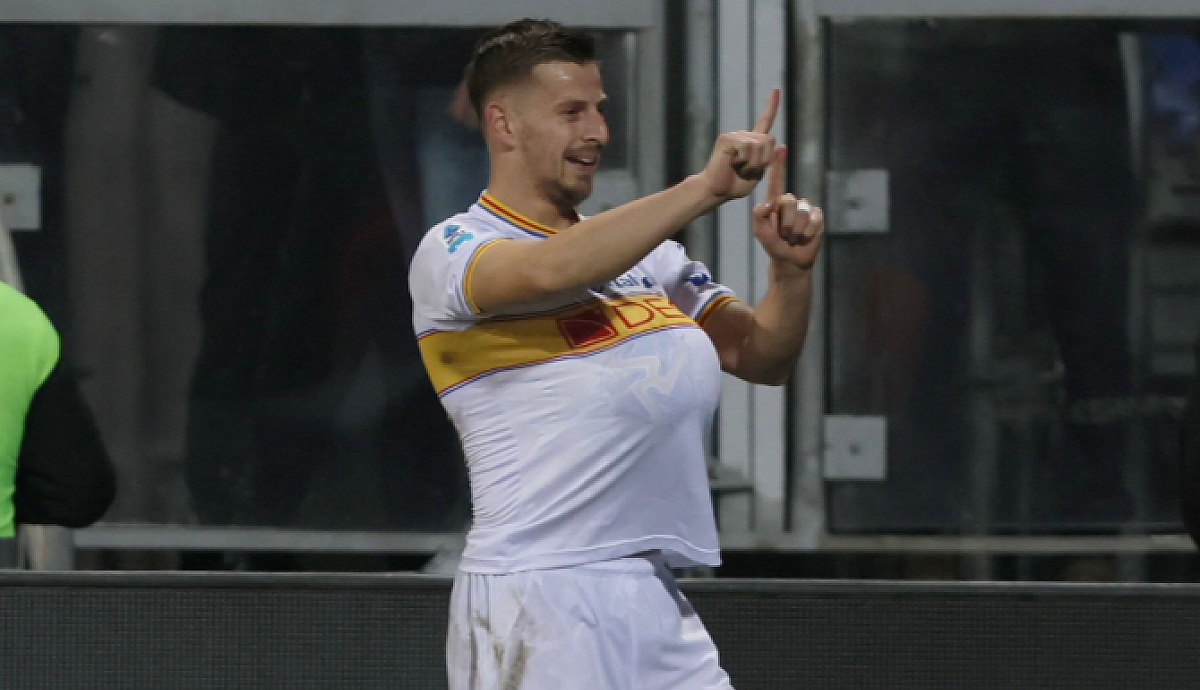 Lecce Raih Kemenangan Penting 2-0 atas Cagliari di Serie A