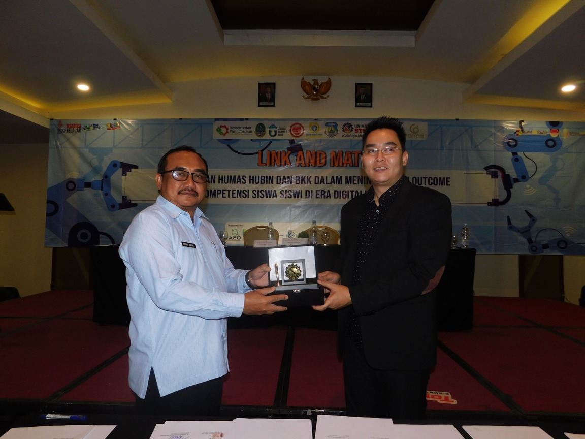 Memperluas Jaringan Kerjasama UNIVERSITAS STEKOM di Kota Majalengka