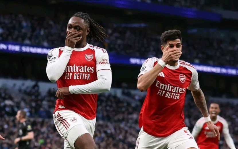 Arsenal Hancurkan Tottenham 4-1 di Derby London Utara
