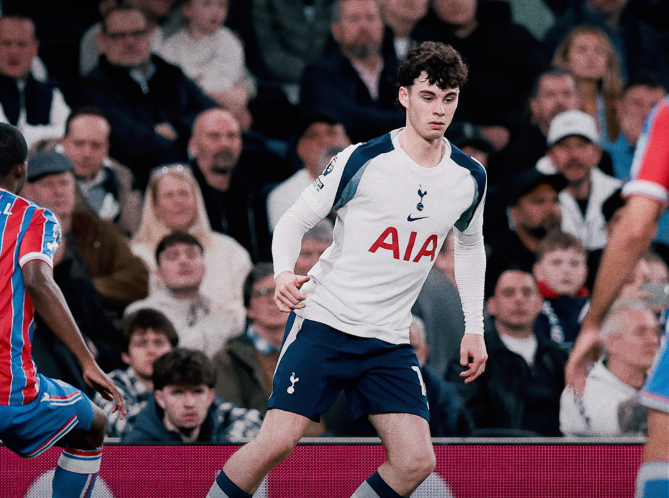 Tottenham Terancam Degradasi Usai Dikalahkan Crystal Palace 1-3