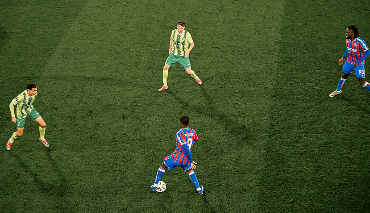 Crystal Palace Ditahan Imbang AEK Larnaca 0-0 di Conference League