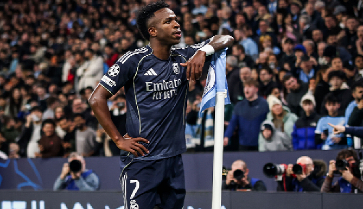 Real Madrid Singkirkan Man City di Etihad Berkat Brace Vinicius Junior