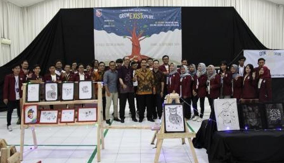 Pameran Karya Mahasiswa Di STEKOM Siliwangi