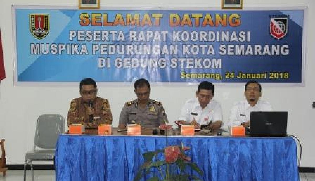 Rapat Koordinasi Muspika Pedurungan Kota Semarang Di Stekom Tentang Bahaya Narkoba Oleh Bnn Provinsi Jawa Tengah