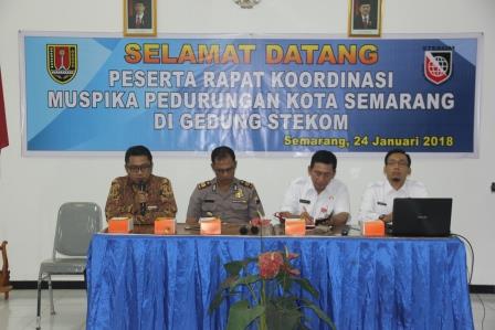Rapat Koordinasi Muspika Pedurungan Kota Semarang Di Stekom Tentang Bahaya Narkoba Oleh Bnn Provinsi Jawa Tengah