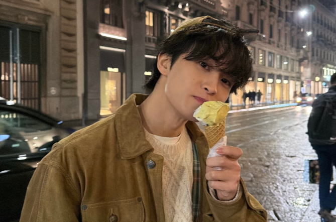 Mark NCT Resmi Keluar Setelah 10 Tahun Bersama Grup