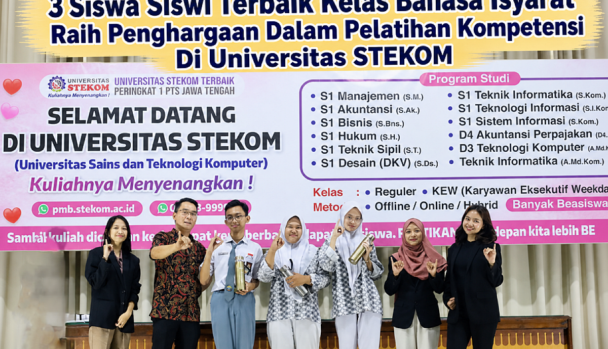 Siswa Siswi Terbaik Kelas Bahasa Isyarat Raih Penghargaan Dalam Pelatihan Kompetensi Di Universitas STEKOM