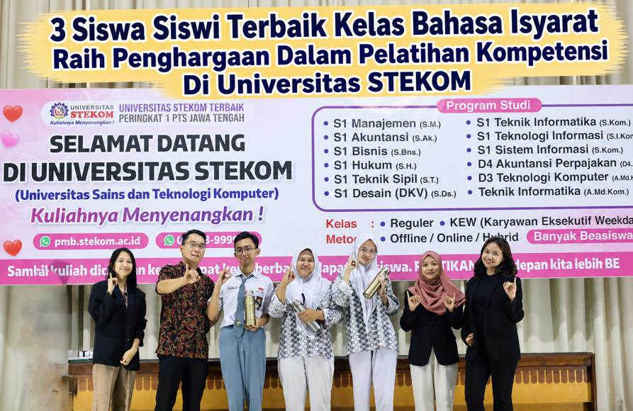 Siswa Siswi Terbaik Kelas Bahasa Isyarat Raih Penghargaan Dalam Pelatihan Kompetensi Di Universitas STEKOM