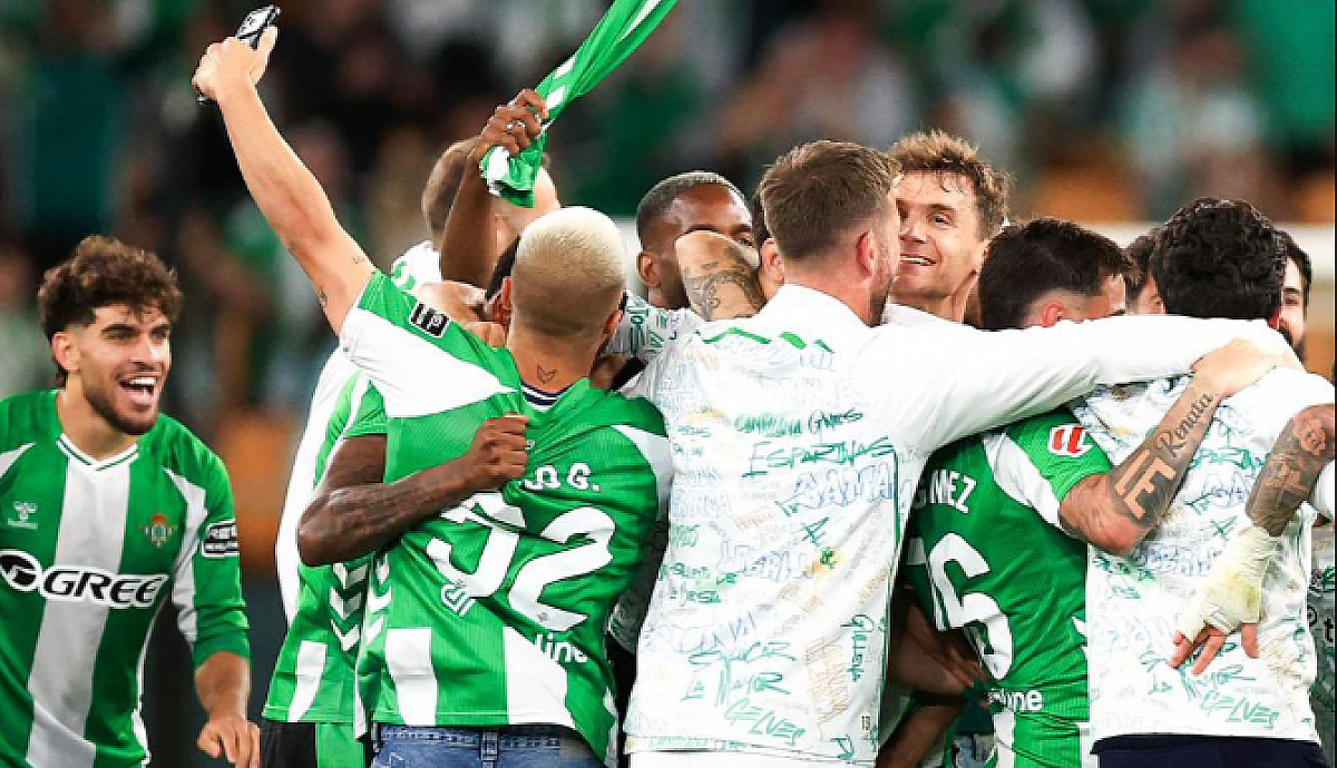 Real Betis Tekuk Elche 2-1 dan Pastikan Tiket Liga Champions
