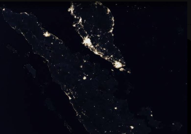 Sumatera Mati Lampu Massal, PLN Sebut Gangguan Transmisi Jadi Penyebab Utama