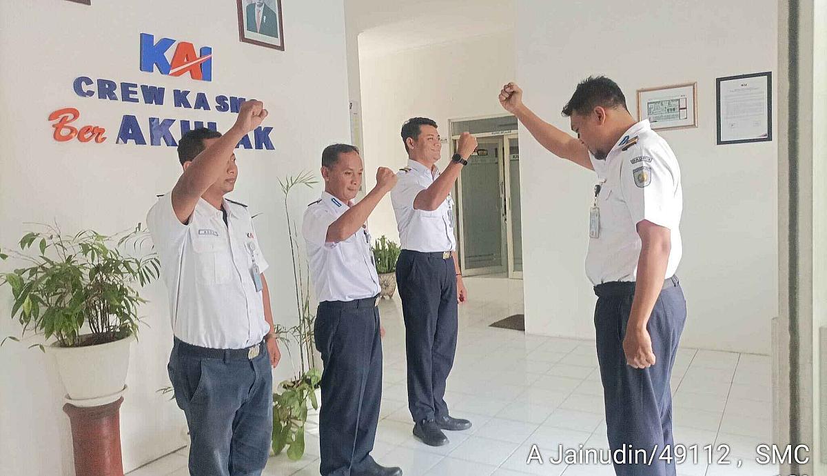 &ldquo;Dukungan CInta: Perjuangan Kuliah di Tengah Keluargai&rdquo;