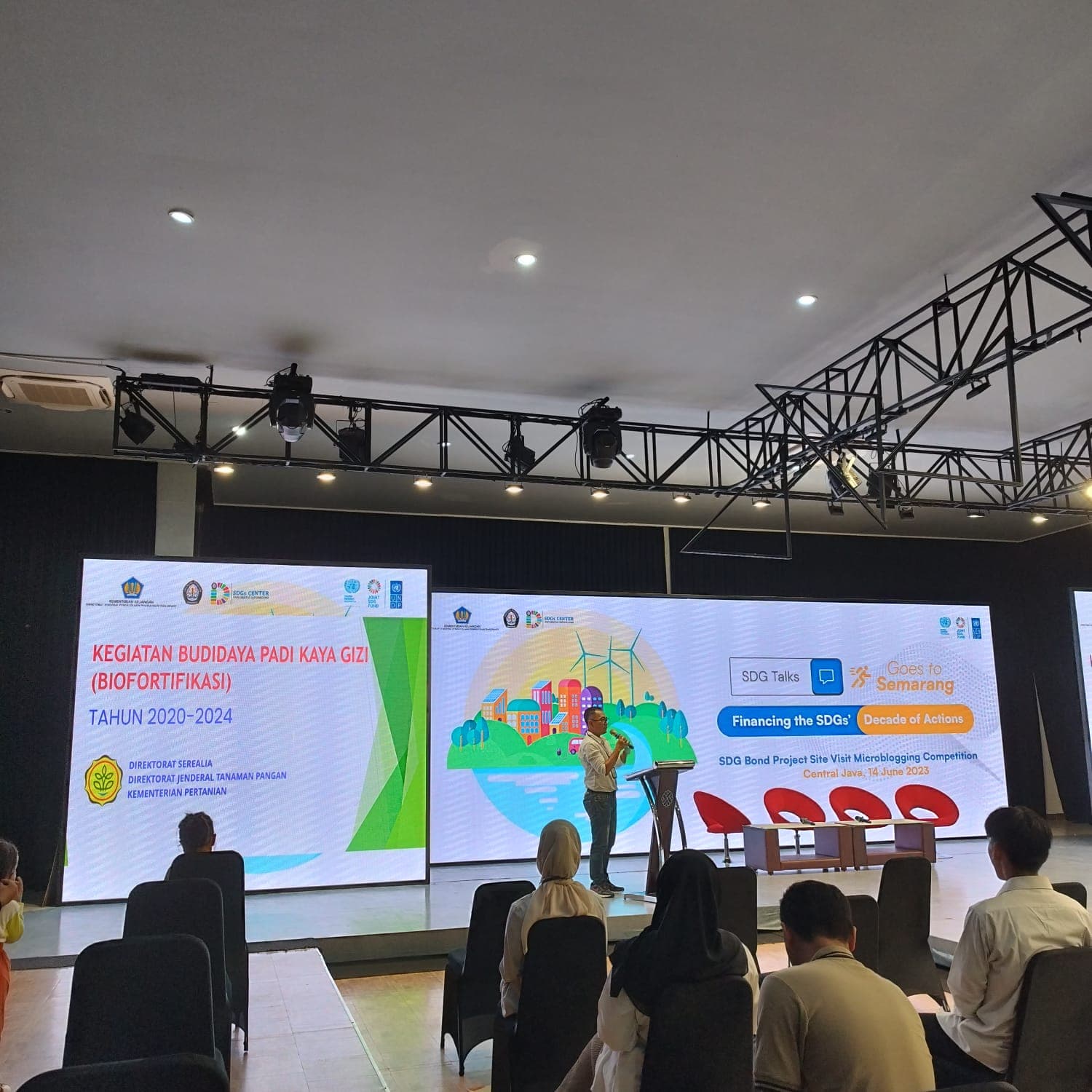 SDG Talks Go To Semarang, Mahasiswa Universitas STEKOM Ikut Berpartisipasi 
