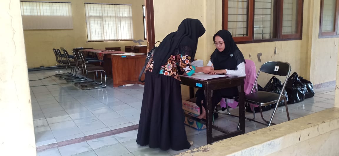 Universitas Sains Dan Teknologi Komputer Ikut Andil Dalam Pembinaan Keluarga Sehat Di Dinas Pengendalian Penduduk Keluarga Berencana Pemberdayaan Perempuan Dan Perlindungan Anak Kec Pageruyung Kab Kendal