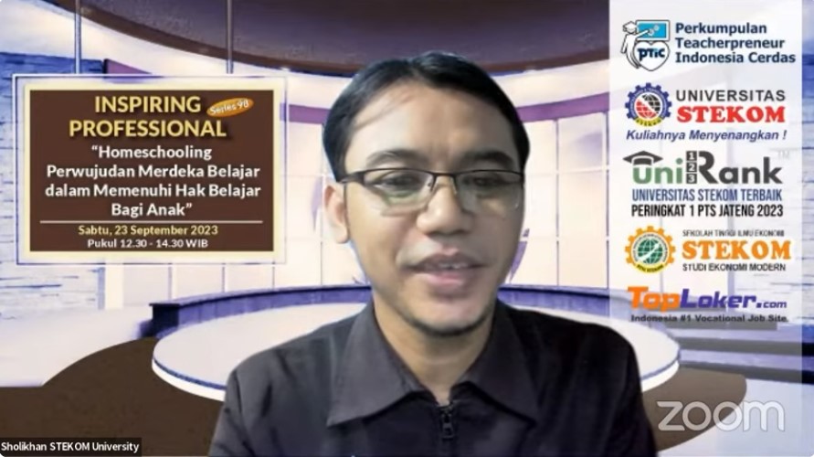 INSPIRING PROFESSIONAL Homeschooling Perwujudan Merdeka Belajar dalam Memenuhi Hak Belajar Bagi Anak