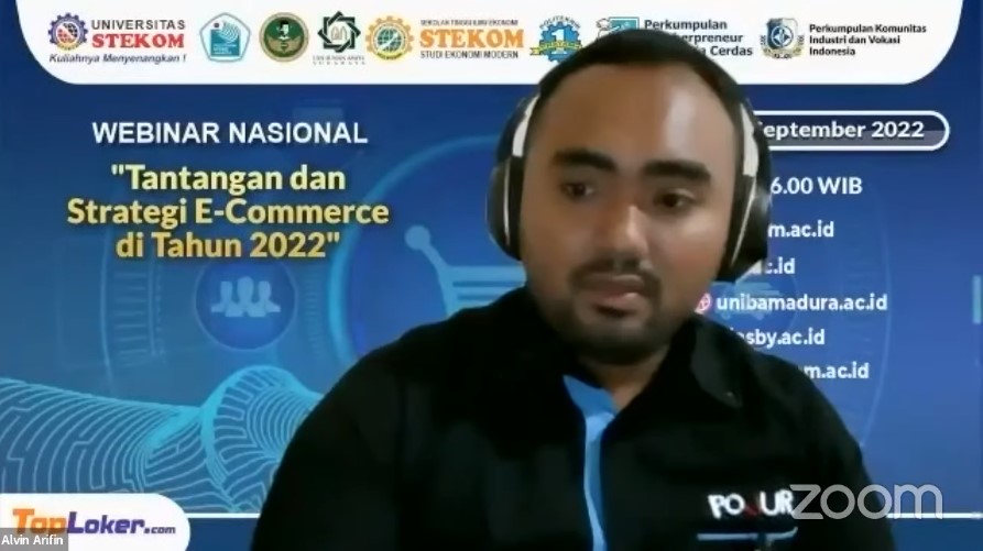 WEBINAR NASIONAL Tantangan dan Strategi E-Commerce di Tahun 2022