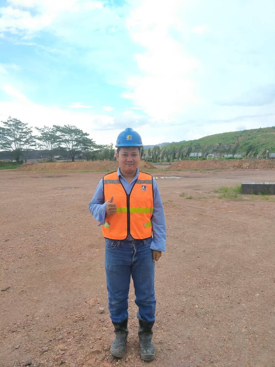 Kuliah Tetap Semangat di Tengah Kerasnya Kerja di Industri Pertambangan 