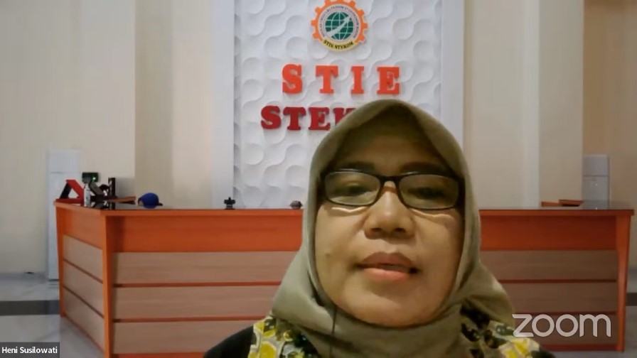 WEBINAR NASIONAL Peran Manajer dalam Menghadapi Peluang dan Tantangan di Era Society 5.0