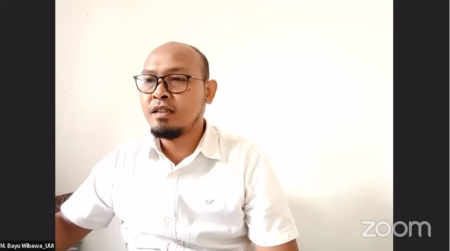 WEBINAR NASIONAL Peran Teknologi Digital Untuk Meningkatkan Daya Saing Industri di Indonesia